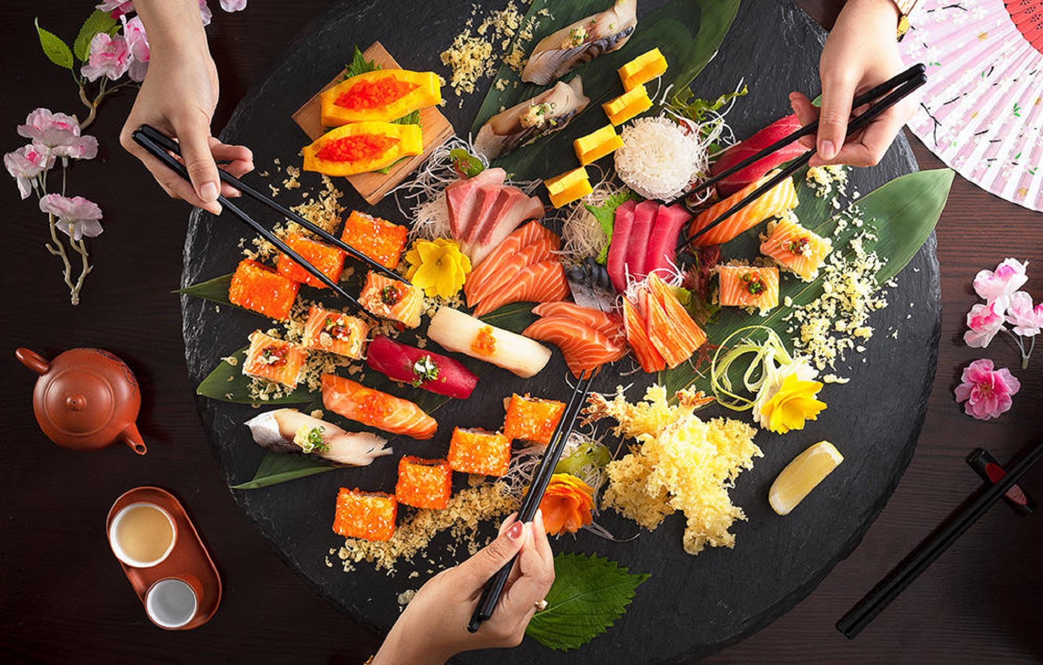The Berkeley Hotel Pratunam Bangkok Exterior photo A sashimi platter