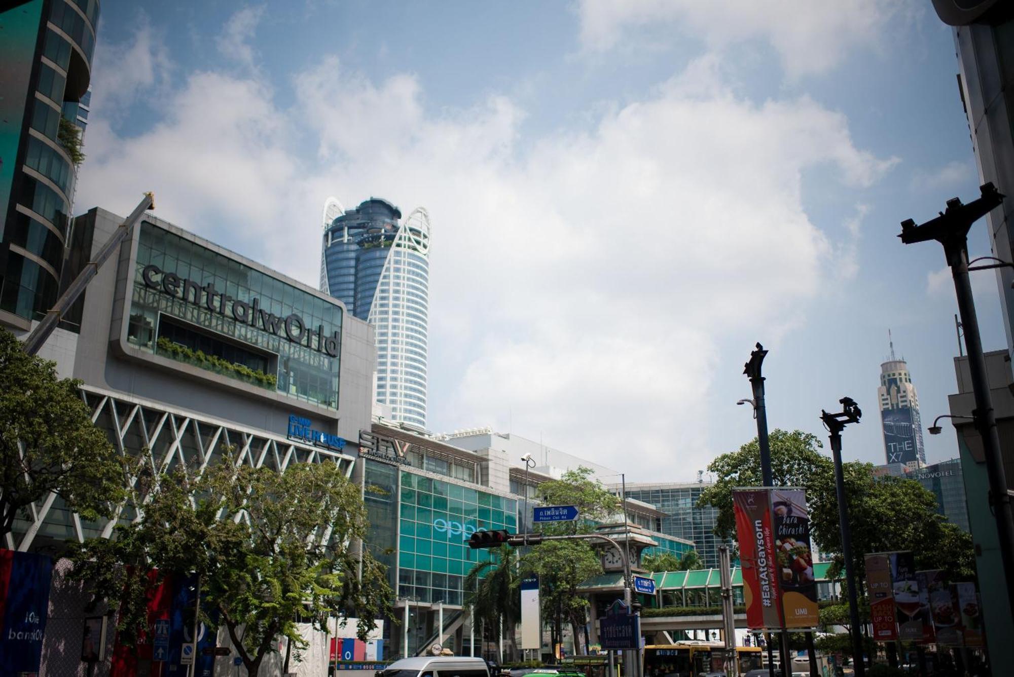 The Berkeley Hotel Pratunam Bangkok Exterior photo